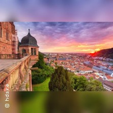 Castle Sundowner | Sunsets Beats auf dem Schlo&szlig;-Altan