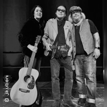 JC and Angelina Grimshaw Trio