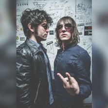 Columbia &ndash; Oasis &ndash;Tribute