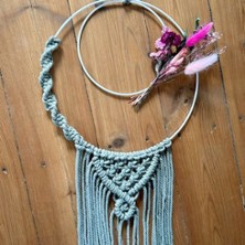 Makramee-Ring mit Trockenblumen | Herzgemacht Friedrichshagen