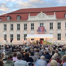 Theater, Theater, der Vorhang geht auf - Er&ouml;ffnungsgala