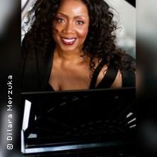 Soleil Niklasson aus Chicago - Hochkar&auml;tiger Soul, Blues & Jazz