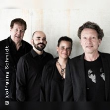 Ull M&ouml;ck & Band feat. Lilly Thornton -  Fab Four goBlue Note