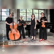 Piazzolla y m&aacute;s - Eine Zeitreise durch die Geschichte des Tangos