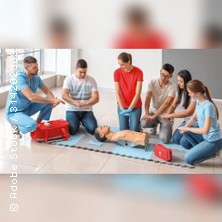 Erste Hilfe f&uuml;r den F&uuml;hrerschein | B&uuml;rgerbahnhof Cuxhaven