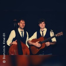 Tom & Flo