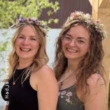 Bl&uuml;ten & Bouquets &ndash; Haarkranz-Workshop