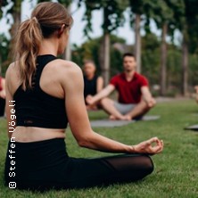WineYoga auf dem Herrenberg