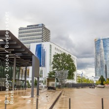 Demokratiegeschichte im Plenarsaal - F&uuml;hrung im Plenarsaal und Regierungsviertel