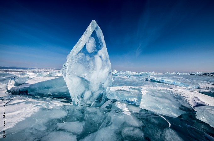 Eis auf dem Baikalsee