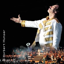 Queen Classical mit der Band MerQury, Orchester & Chor
