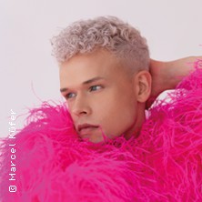 Tobias Born: FREAKS! &ndash; Neue M&auml;nner braucht das Land I HumorZone