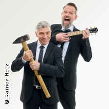 ONKel fISCH blickt zur&uuml;ck! Der satirische Jahresr&uuml;ckblick
