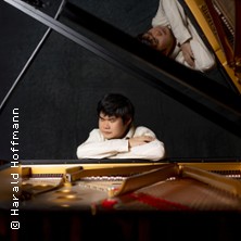 Nobu Tsujii