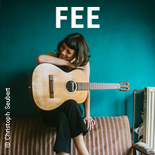 FEE. (Singer-Songwriterin)